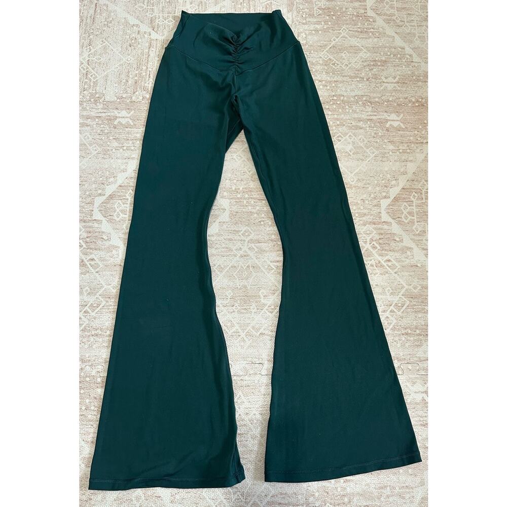 Hi-Rise Flare Dark Leggings Women's Offline by Aerie Size Medium